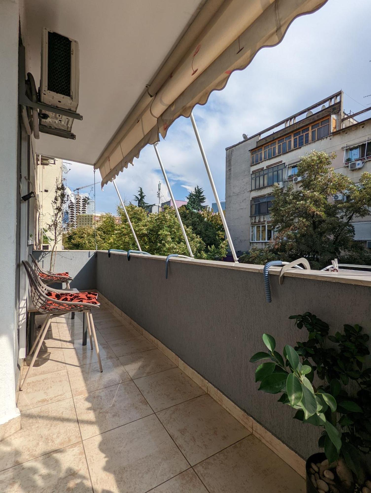Downtown Retreat "Spiranca" Apartment Tirana Exterior photo